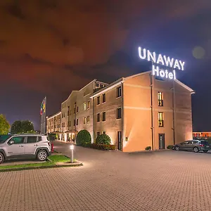 4* Hotel Unaway